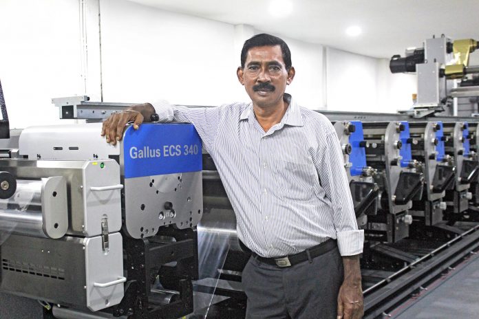 Balai Adhikary, director, Libako Packaging, with the new Gallus ECS 340 flexo press installed in the Ecospace built in the Jalpath in Kolkata Photo: Gallus Ferd. Rüesch