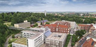 Philips and University Hospital Brandenburg an der Havel sign 10-year partnership Philips