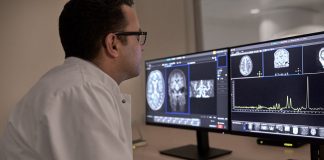 Philips gets FDA clearance for high-performance MR 7700 system Philips MR 7700