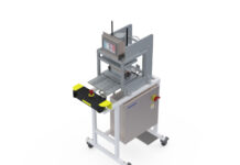 Accelerating catheter manufacturing with impulse heat sealing catheter